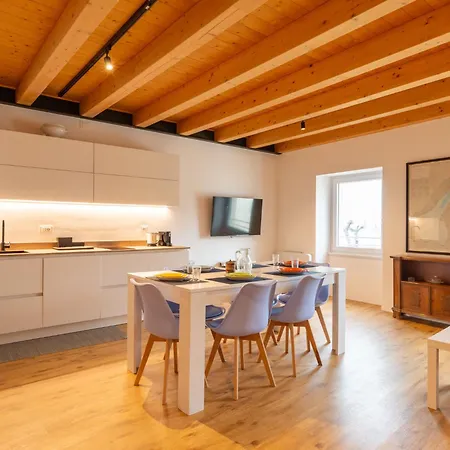 Panorama By Interhome *